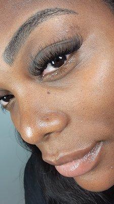 Dressy Lashes Studio