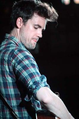 Tyler Hilton performing at Vox Concert Series.