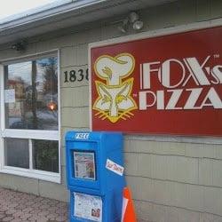 Fox's Pizza Den