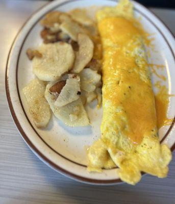 Veggie omelet- perfectly cooked and seasoned. Home fries were really good as well..