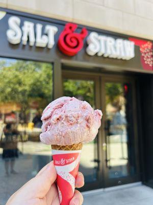 Strawberry Honey Balsamic w/ Black Pepper