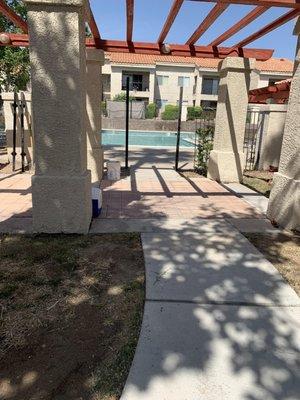 Villa Monterey Apartments