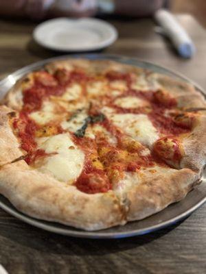 Viva Napoli Restaurant & Pizzeria