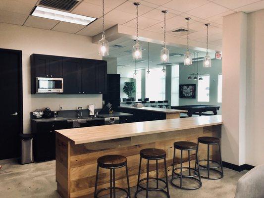 McNicholas & Associates