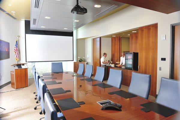 Fully equipped with a kitchen screen/projector, and podium, our professional Board Room seats up to 20.