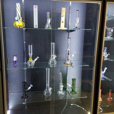 Wide selection of glass bubbler's, water pipes, dab rig's, dab nails and much more!