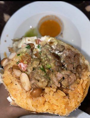 This place serves one of the best Carne asada Super Burrito I've ever had.