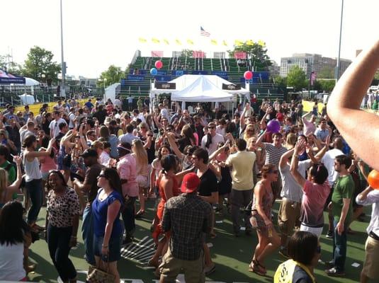 Livingsocial's Craft Beer + Food Truck Festival