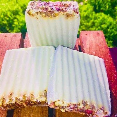 Honey Rose Yoni Bar. So nourishing with that organic honey infused this product can't stay on the shelves!