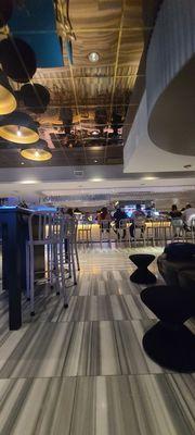 The Living Room Bar W Chicago City Center