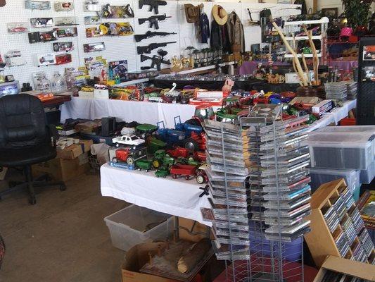 Cubby Hole Flea Market