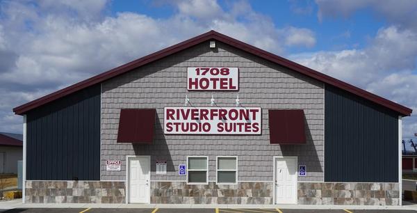 Riverfront Studio Suites