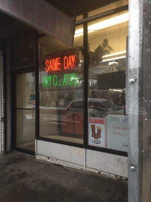 Rhee-Stevyns Cleaners of Nostrand Av