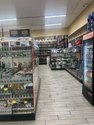 Clean & well organized storeqqq