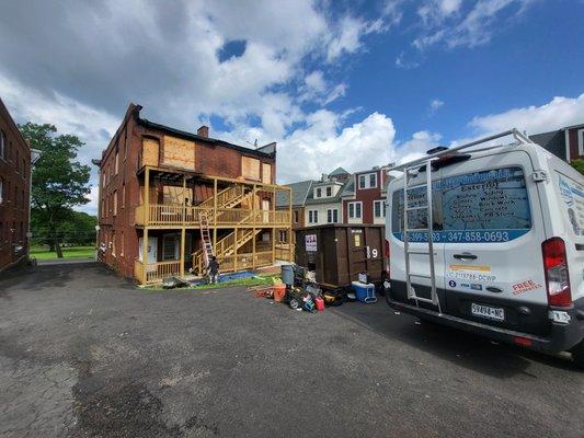 St Roofing & Contruccion