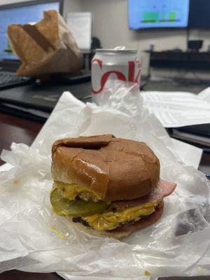 Pig 'n' Bull-Ham and Cheeseburger