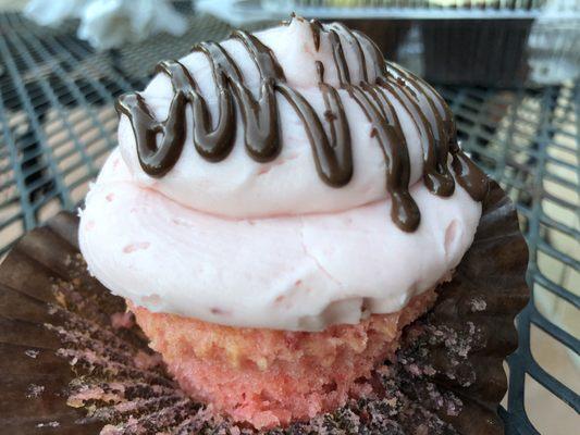 Strawberry cupcake