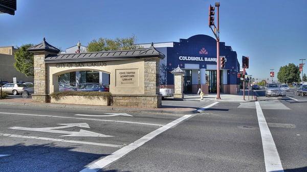 Makeda Nueckel - Coldwell Banker Realty