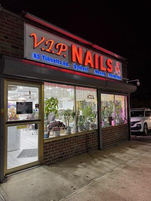 We are clean and tidy