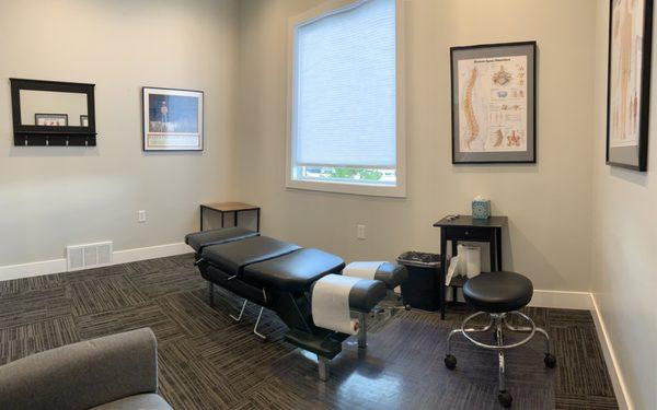Chiropractor room