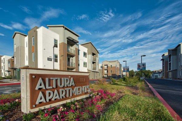 Altura Apartments