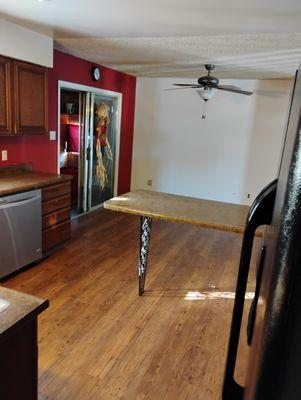 Donnie's Indoor & Outdoor Services