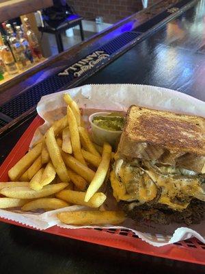 Unch's Bar And Grill