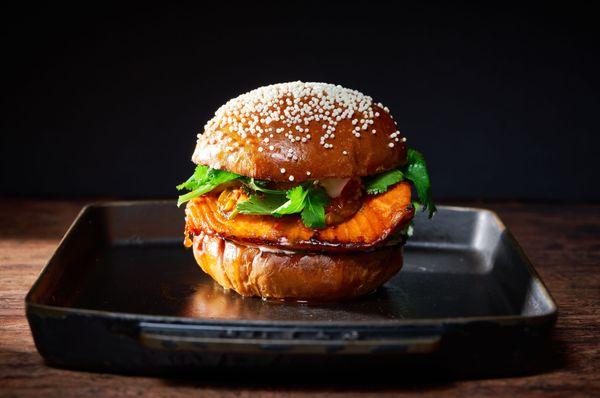 Salmon Burger