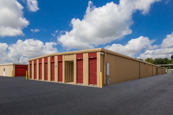 StorQuest Self Storage