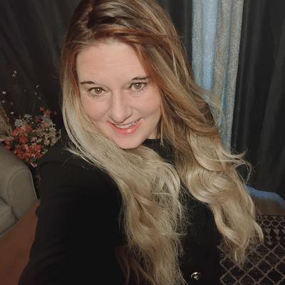 Bernadett Ramirez- Charles Rutenberg Realty