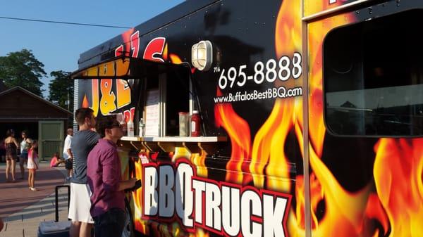 J&L's BBQ Truck