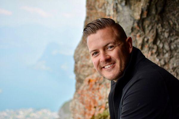 Cristaux International