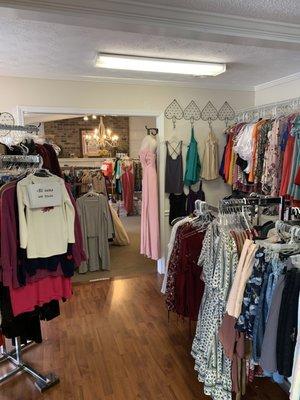 This place has the best dresses and consignment