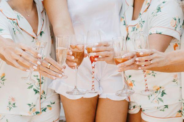 Bridal shower, bachelorette, birthday? Whatever the occasion there is a reason to party! Book your Makeup Party for your next event!