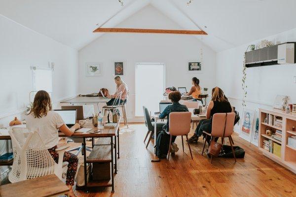 Coworking Community for Women