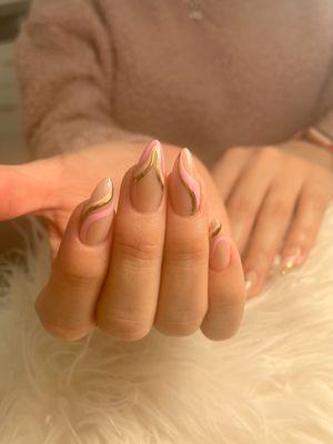 Lilacque Nail & Beauty Bar