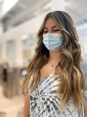 Foilayage. Mix of foil and balayage highlighting technique