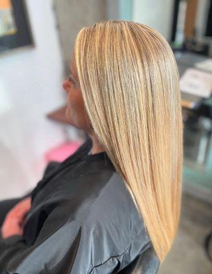 Highlights & Brazilian Blow-Out