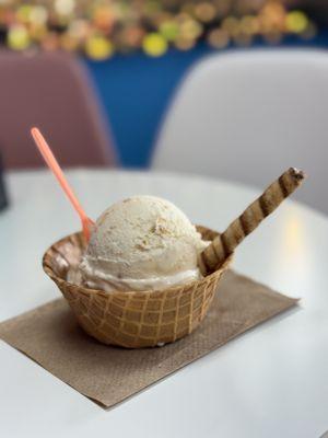 One of our more popular ice creams, Chongos! made with the chongos desert, for a creamy, milky, slightly cinnamon taste!