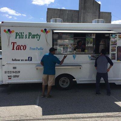 Pili's Party Taco