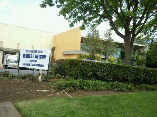 Walter E Nelson Company