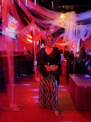 Lower level/main level