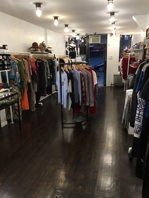 Quaint store, very friendly sales folks, great prices!