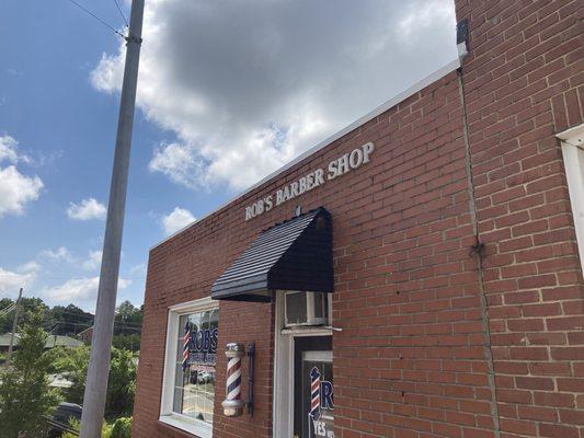 Rob's Barber Shop