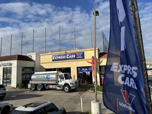 Valvoline Express Care