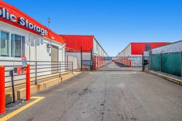 Public Storage