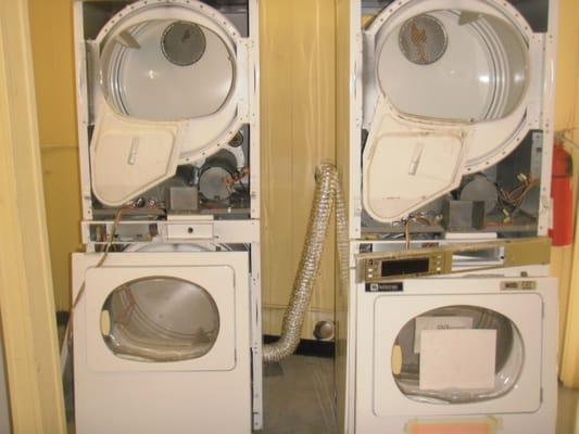 Laundry room at Executive Inn in College Station.