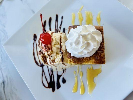 Pan de Elote - new dessert. Not that good