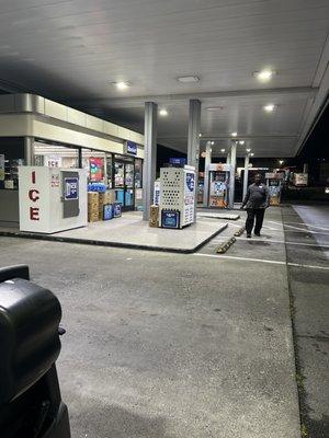 76 gastation and the dude that came after me.