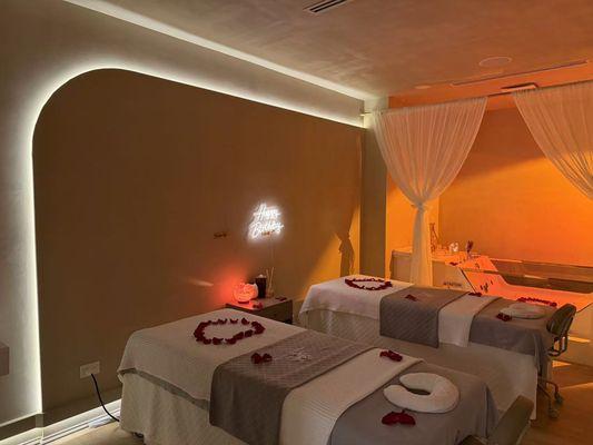 Couples massage room